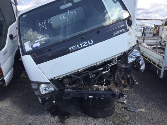 Isuzu N-Series NPR NPR 200