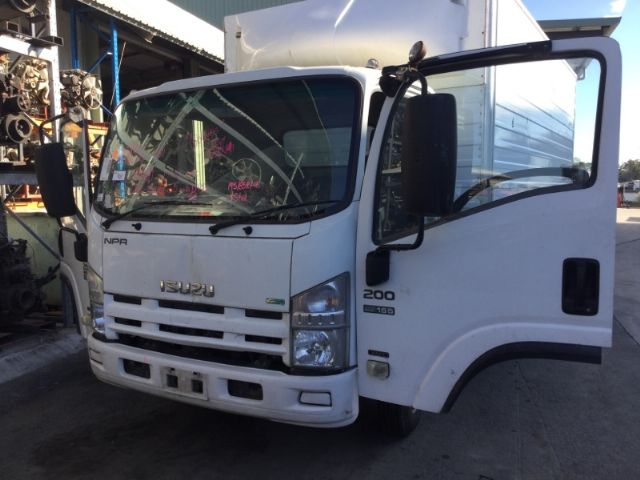 Isuzu N-Series NPR NPR75 2012-05/2015