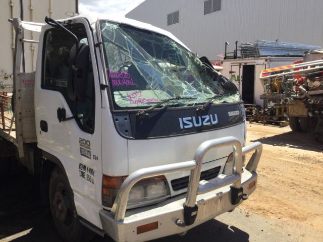 Isuzu N-Series NKR NKR66 1998-2002