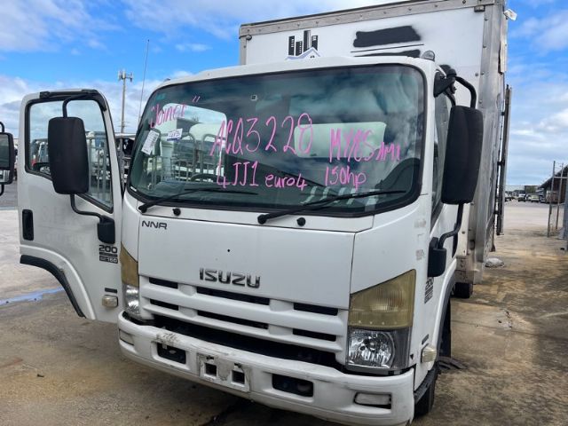 Isuzu N-Series NNR NNR 200