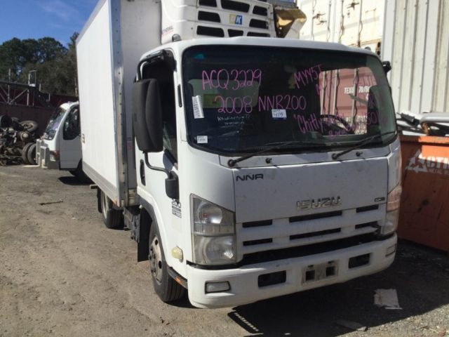 Isuzu N-Series NNR NNR 200