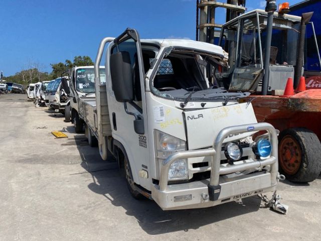 Isuzu N-Series NLR NLR85 10/2007-2011 Euro 4